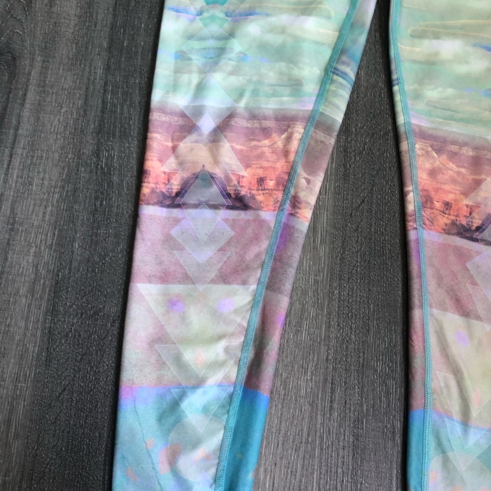 Teeki feather tarot Magick hot pants leggings boho bohemian geometric novelty - Picture 3 of 7